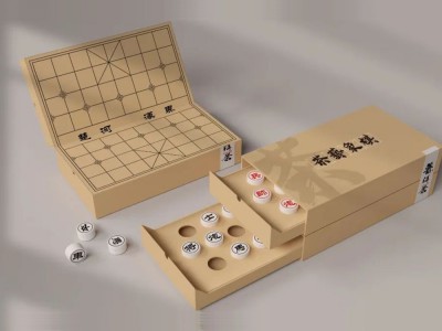茶艺象棋普洱包装
这款普洱茶包装采用绿色、低成本瓦楞纸作包装材料，具有良好的保护和缓冲作用。茶叶的内包装采用纸浆模压成型，体现了环保理念。